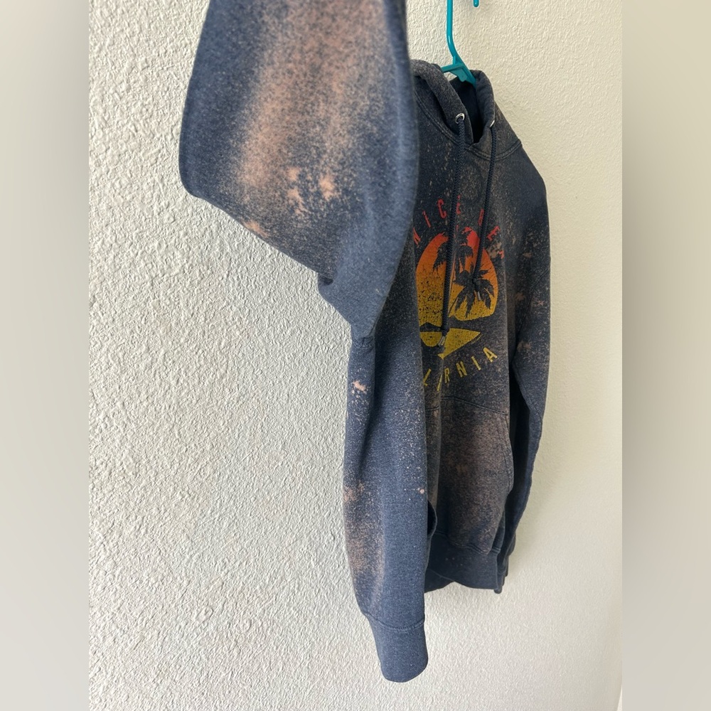Jerzees Bleach Splatter Hoodie Size S Venice Beach California Graphic Pullover - Picture 2 of 9